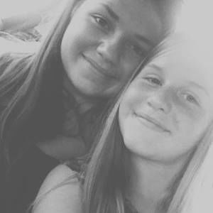 Meet your Posher, Geneta reese